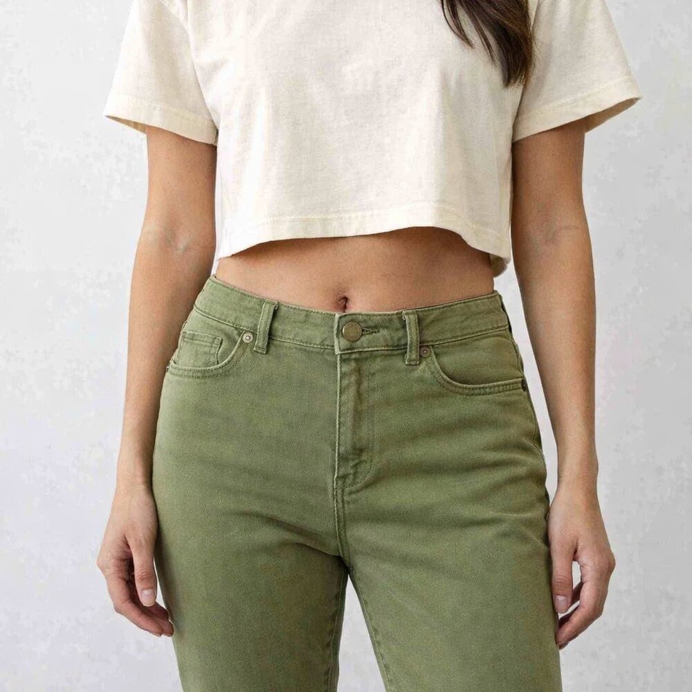 Coldwater Creek Brand Jeans Olive Green Color Size 14